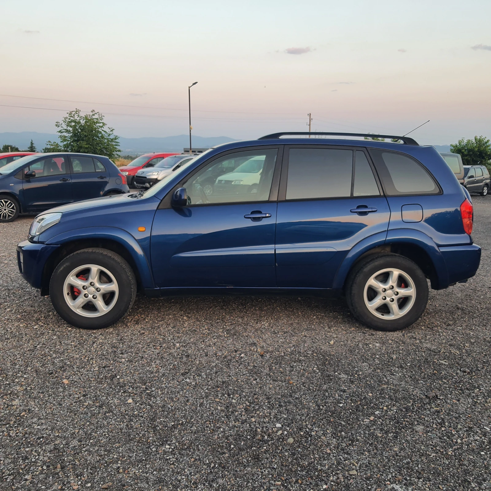 Toyota Rav4 2.0VVT-I - изображение 6