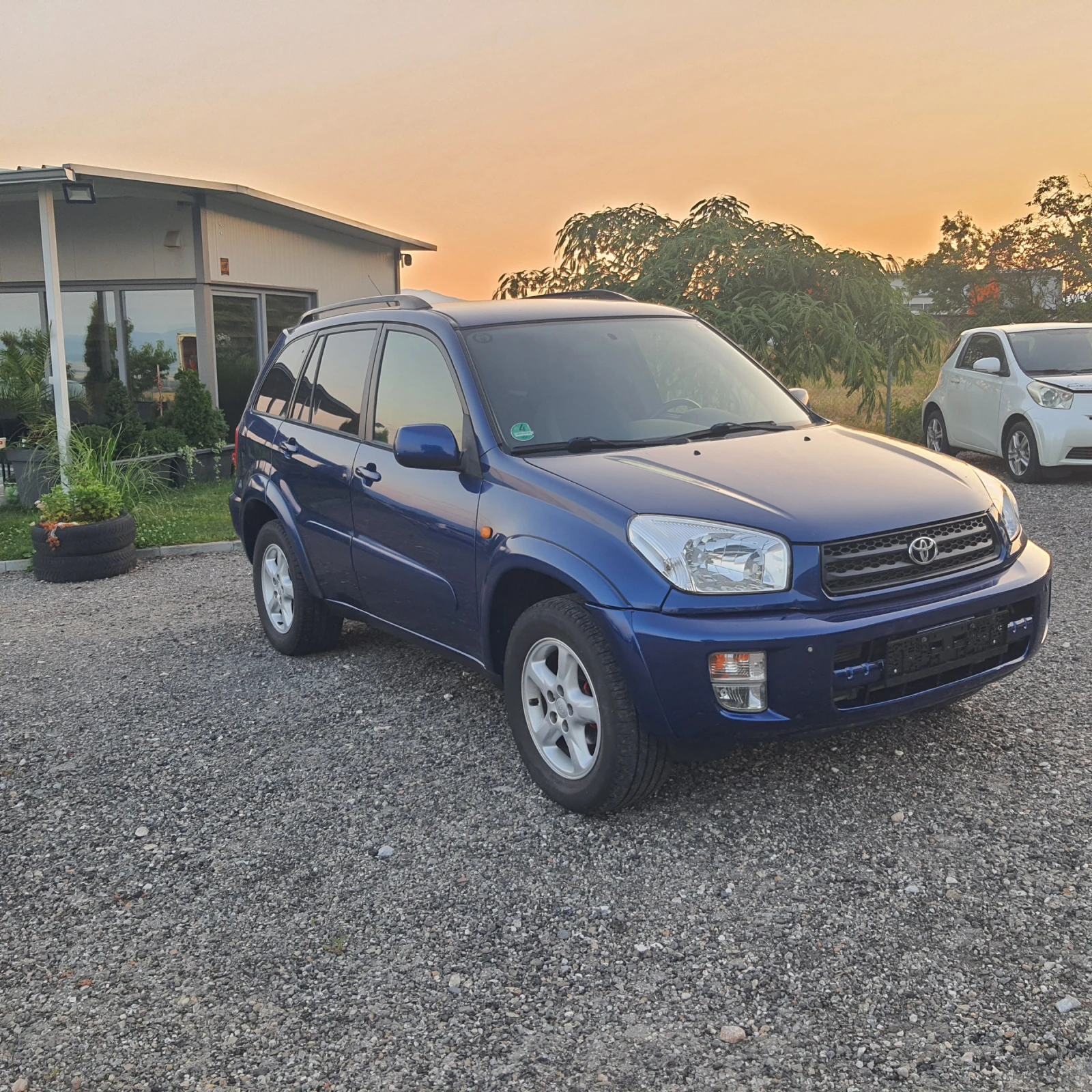 Toyota Rav4 2.0VVT-I - изображение 4