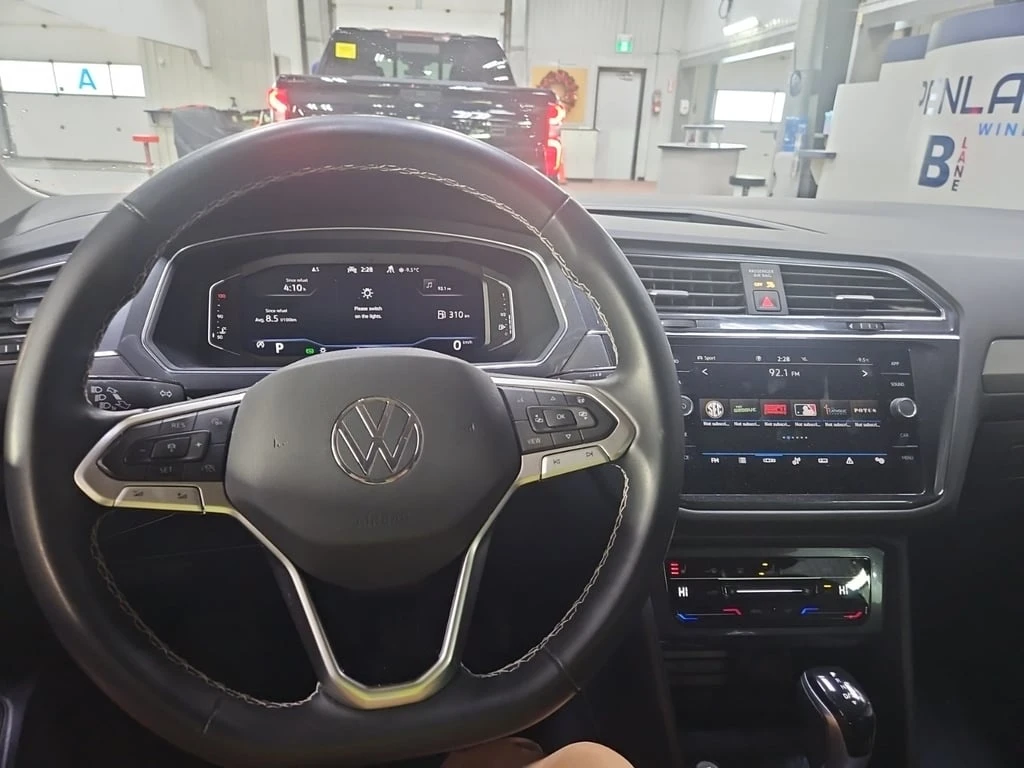 VW Tiguan * SE * CARFAX * ��� ������������ ������ | Mobile.bg � ����������� 8