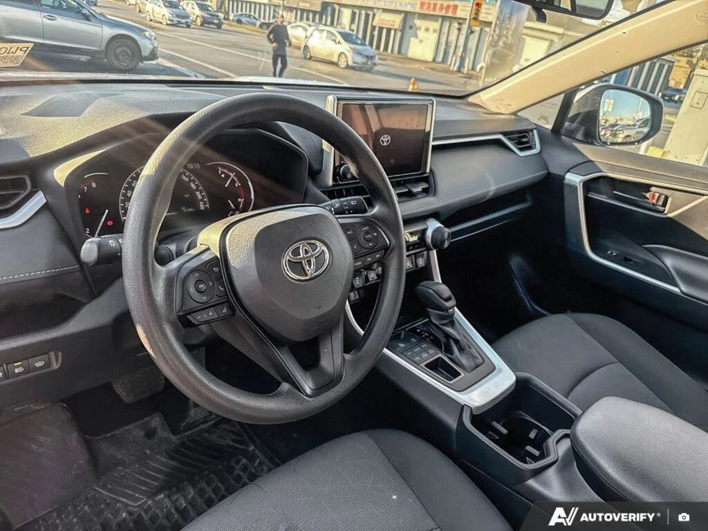 Toyota Rav4 2024| LE AWD - изображение 7