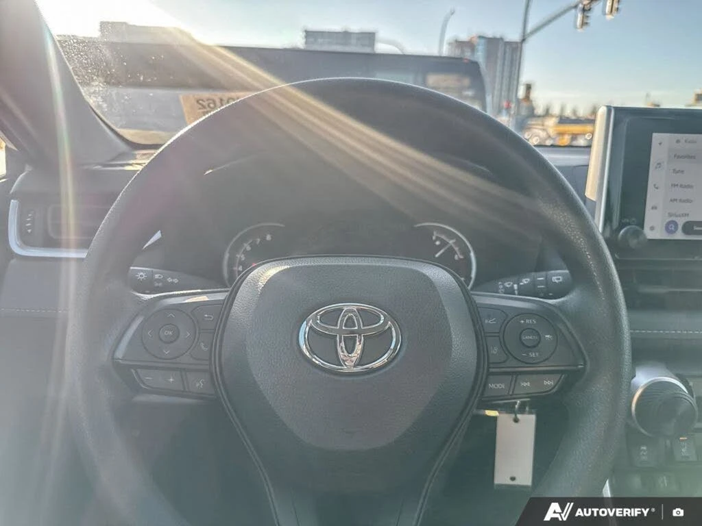 Toyota Rav4 2024| LE AWD - изображение 8