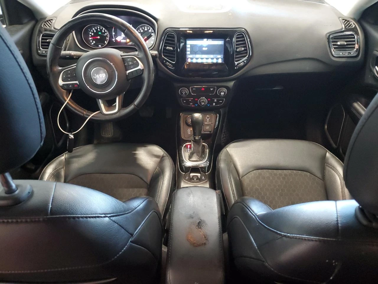 Jeep Compass 2.4l Latitude, снимка 6 - Автомобили и джипове - 53987429