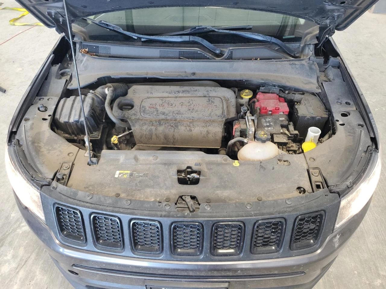 Jeep Compass 2.4l Latitude, снимка 9 - Автомобили и джипове - 53987429