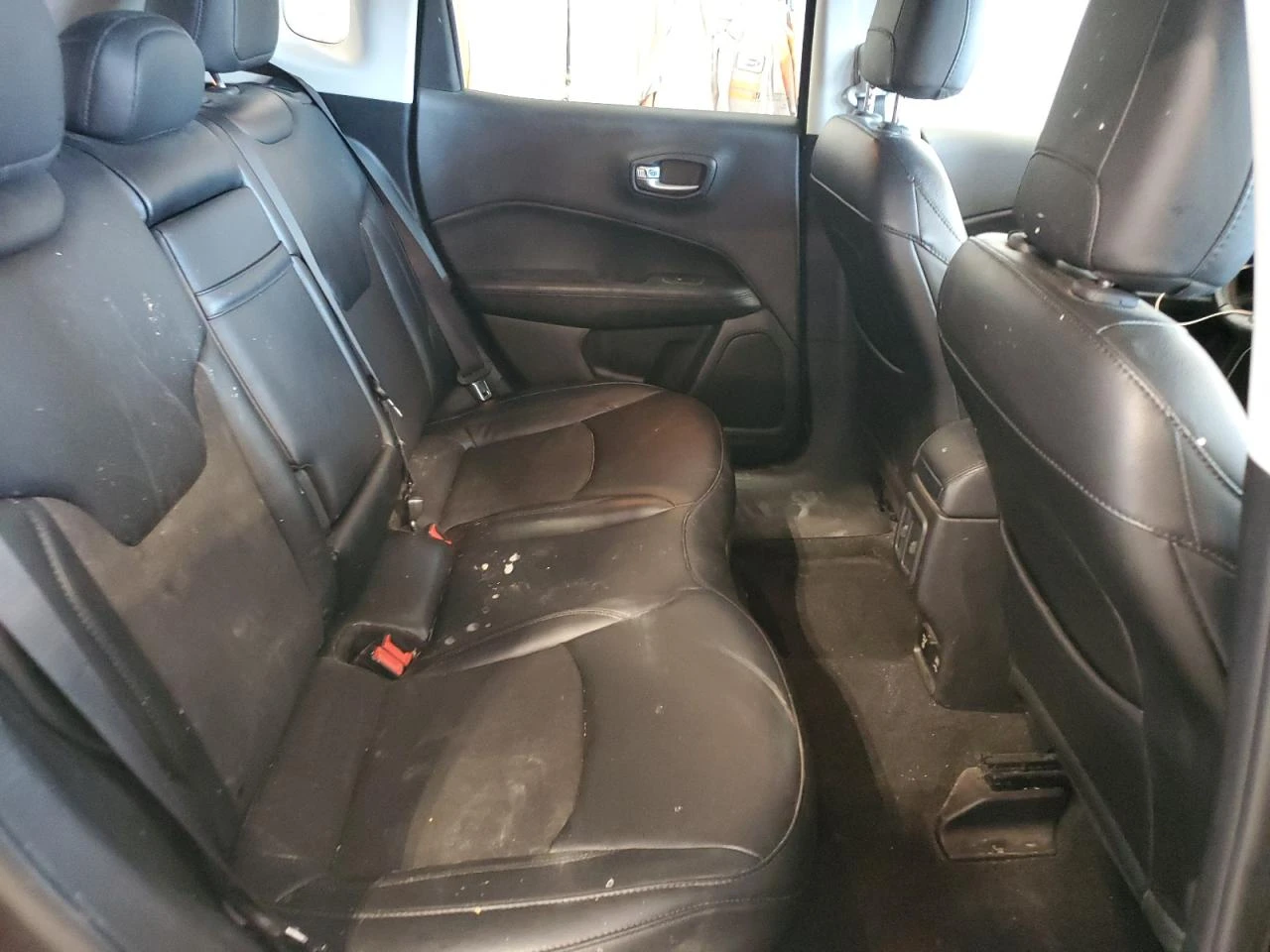 Jeep Compass 2.4l Latitude, снимка 8 - Автомобили и джипове - 53987429