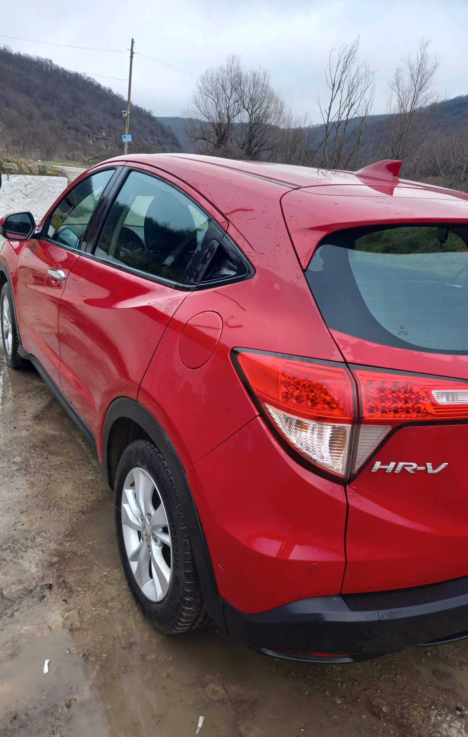 Honda Hr-v, снимка 4 - Автомобили и джипове - 54161080