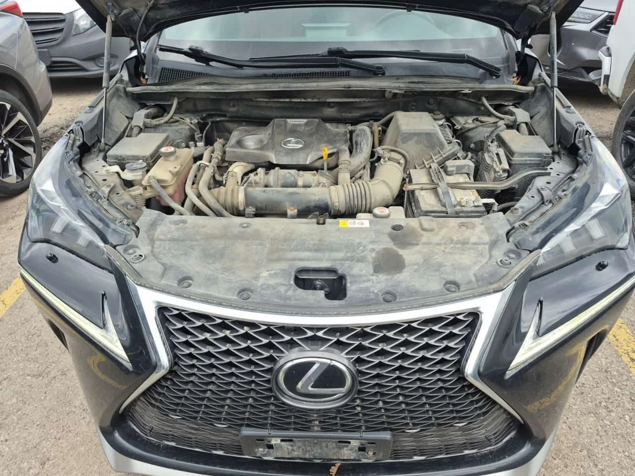 Lexus NX 200t * Luxury * 2 КЛЮЧА* PANO* ПОДГРЕВ* , снимка 17 - Автомобили и джипове - 54480871