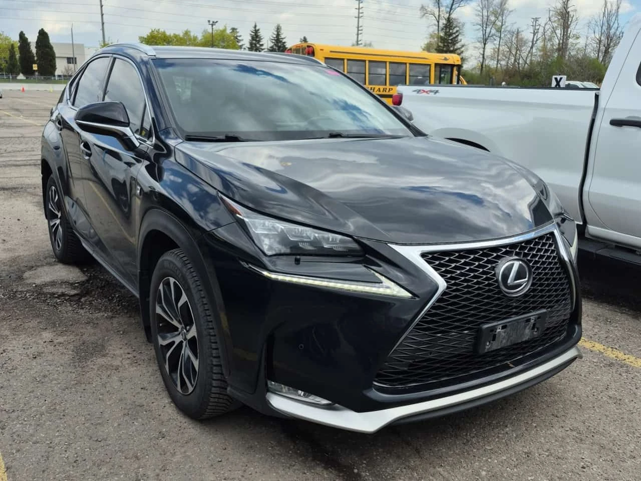 Lexus NX 200t * Luxury * 2 КЛЮЧА* PANO* ПОДГРЕВ* , снимка 2 - Автомобили и джипове - 54480871