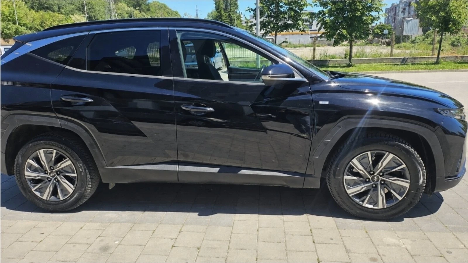 Hyundai Tucson, снимка 7 - Автомобили и джипове - 54683069