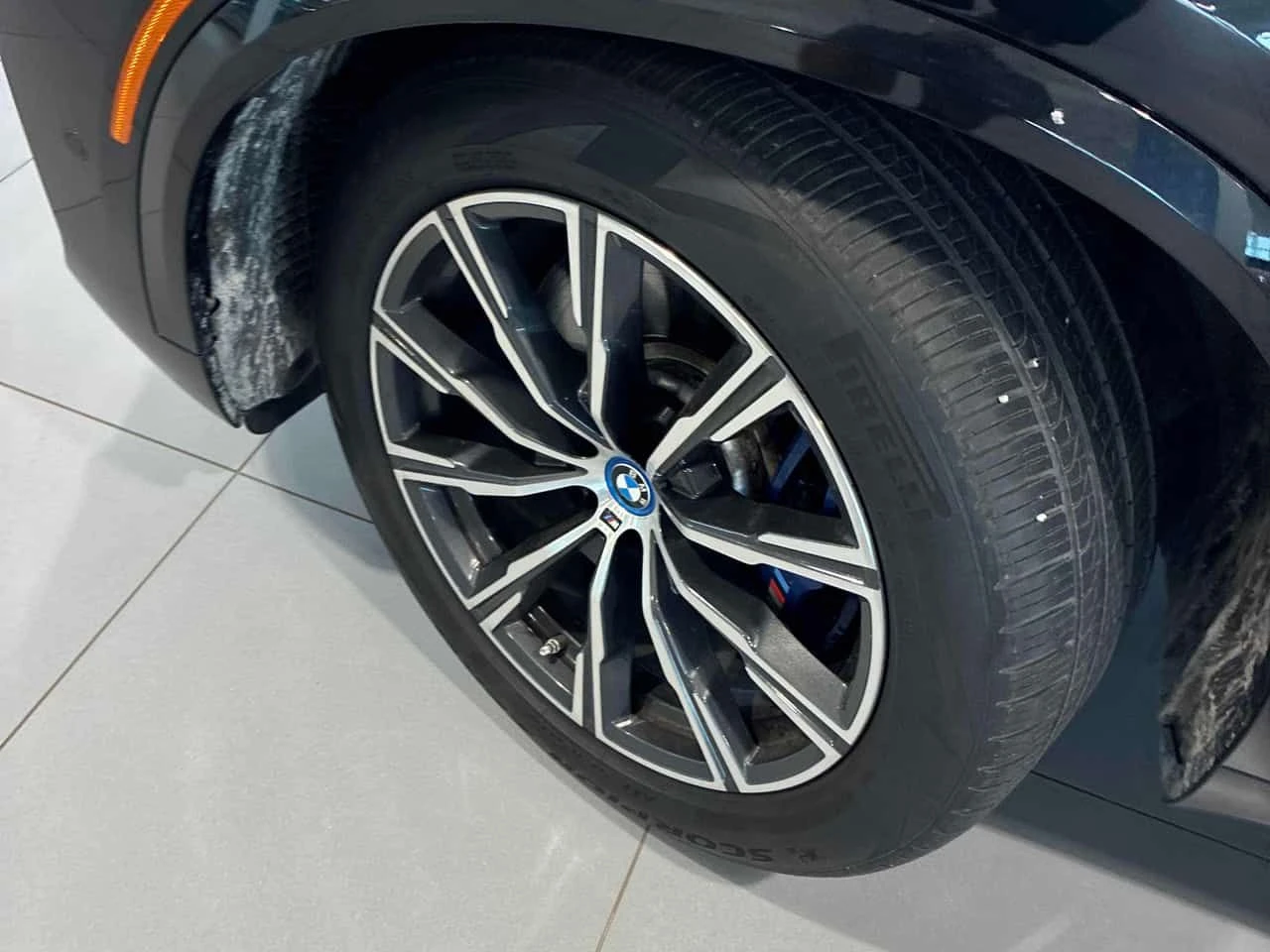BMW X5 xDrive50e/OT BMW/ВЪЗДУШНО/ПАНОРАМА/ДИСТРОНИК/360, снимка 6 - Автомобили и джипове - 55251938