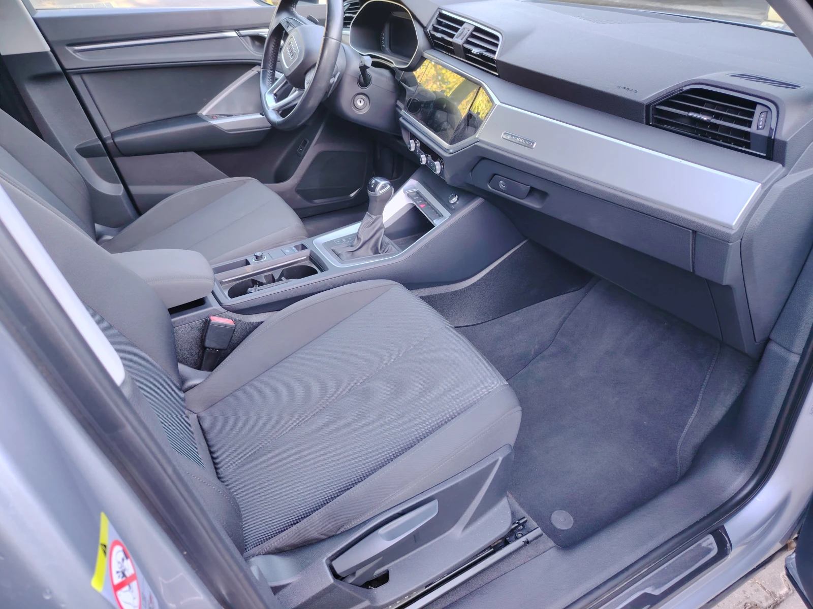 Audi Q3 2022г4х4-40TDi-190кс-S-Tronic-QUATRO-DIGITAL-ТОП!!, снимка 14 - Автомобили и джипове - 55993772