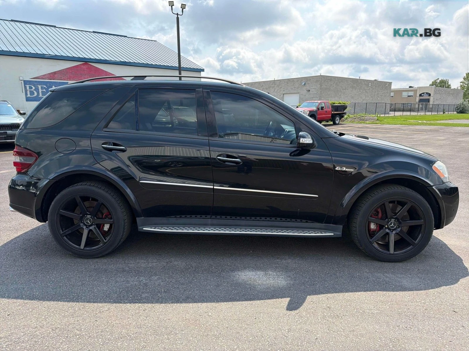 Mercedes-Benz ML 63 AMG ЦЕНА ДО БЪЛГАРИЯ АВТОКРЕДИТ, снимка 3 - Автомобили и джипове - 55691213