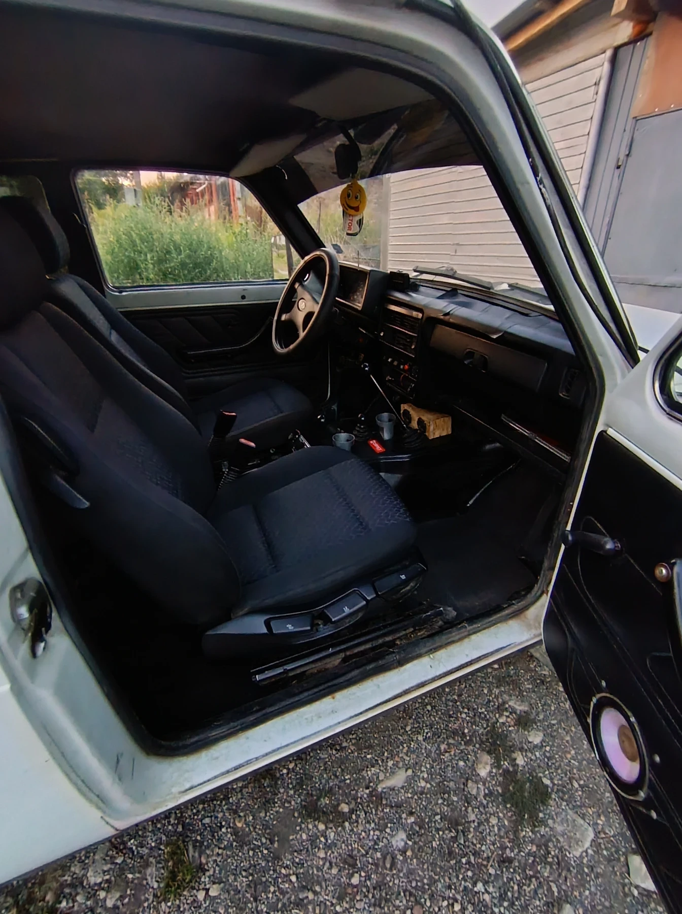 Lada Niva, снимка 4 - Автомобили и джипове - 55728626