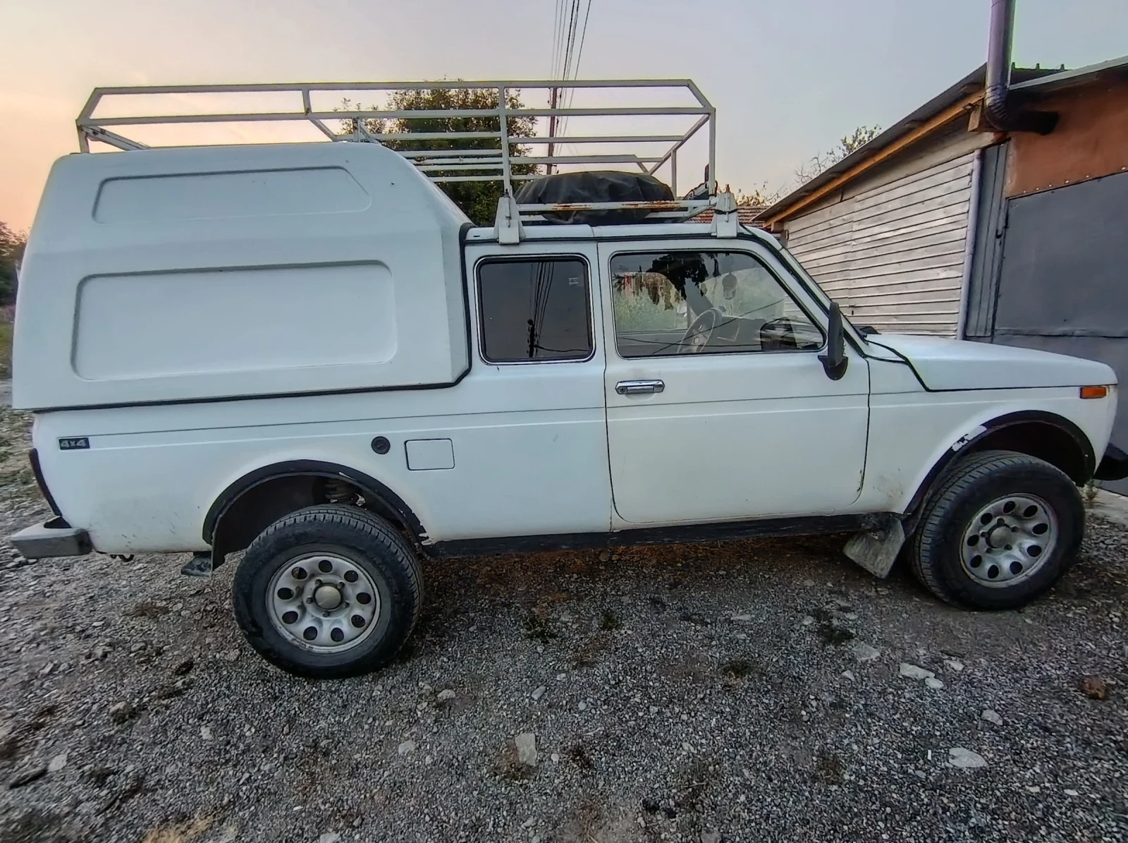 Lada Niva, снимка 7 - Автомобили и джипове - 55728626