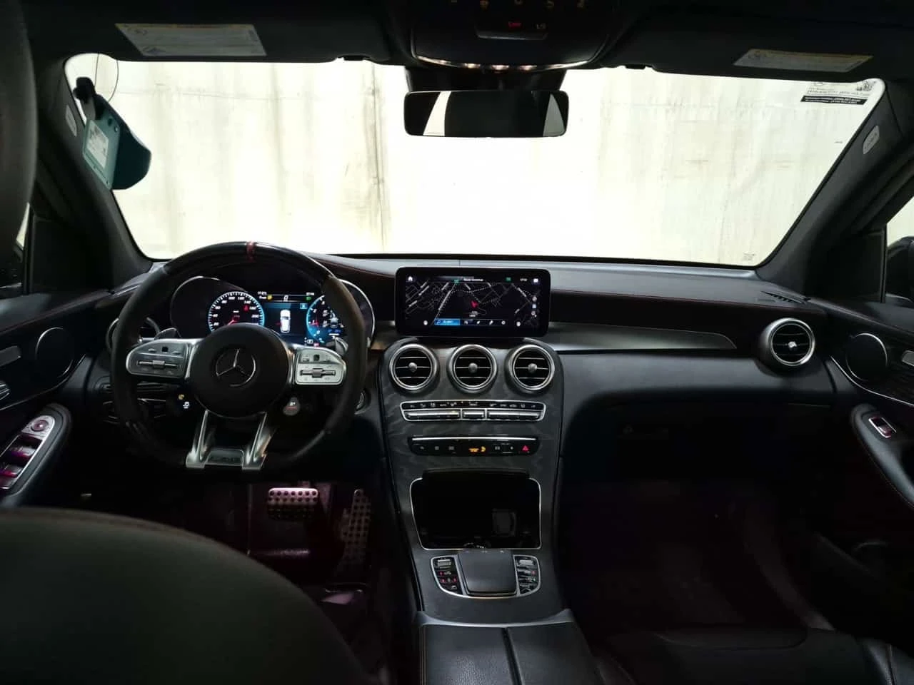 Mercedes-Benz GLC 43 AMG  DISTRONIC / 360 / MEMORY / BURMESTER , снимка 11 - Автомобили и джипове - 56316214