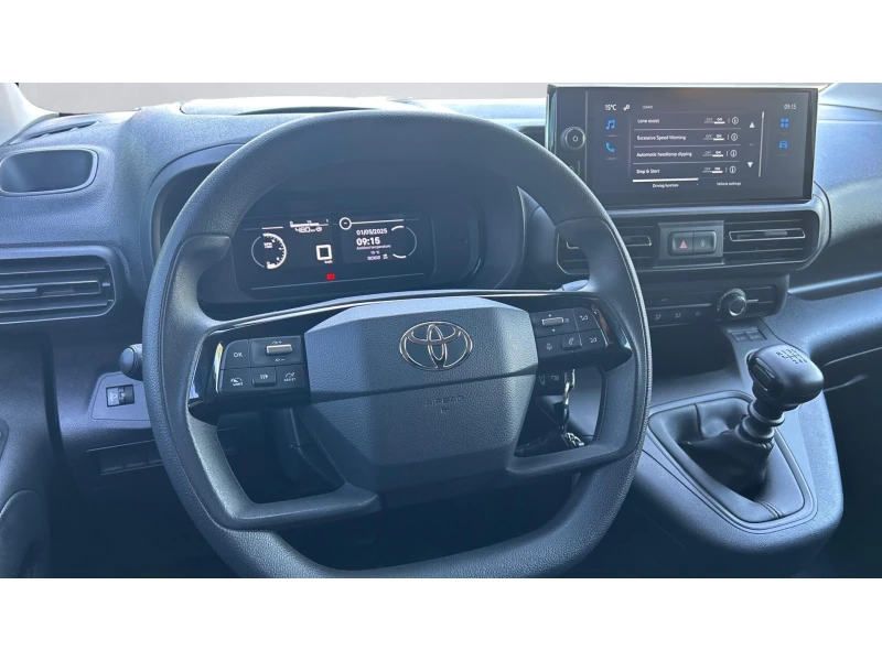 Toyota Proace 10 години ГАРАНЦИЯ!, Месечна вноска от 561 лв., снимка 13 - Бусове и автобуси - 48504208