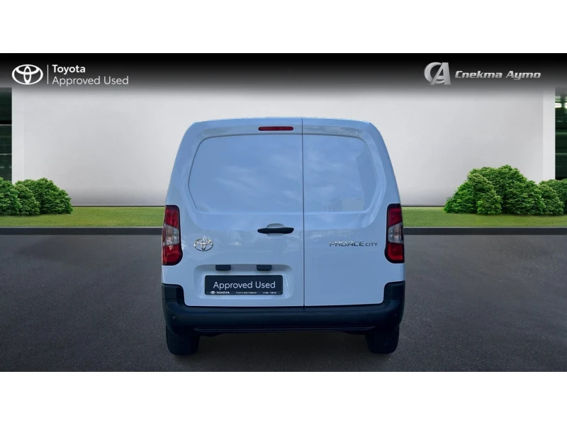 Toyota Proace 10 години ГАРАНЦИЯ!, Месечна вноска от 561 лв., снимка 4 - Бусове и автобуси - 48504208