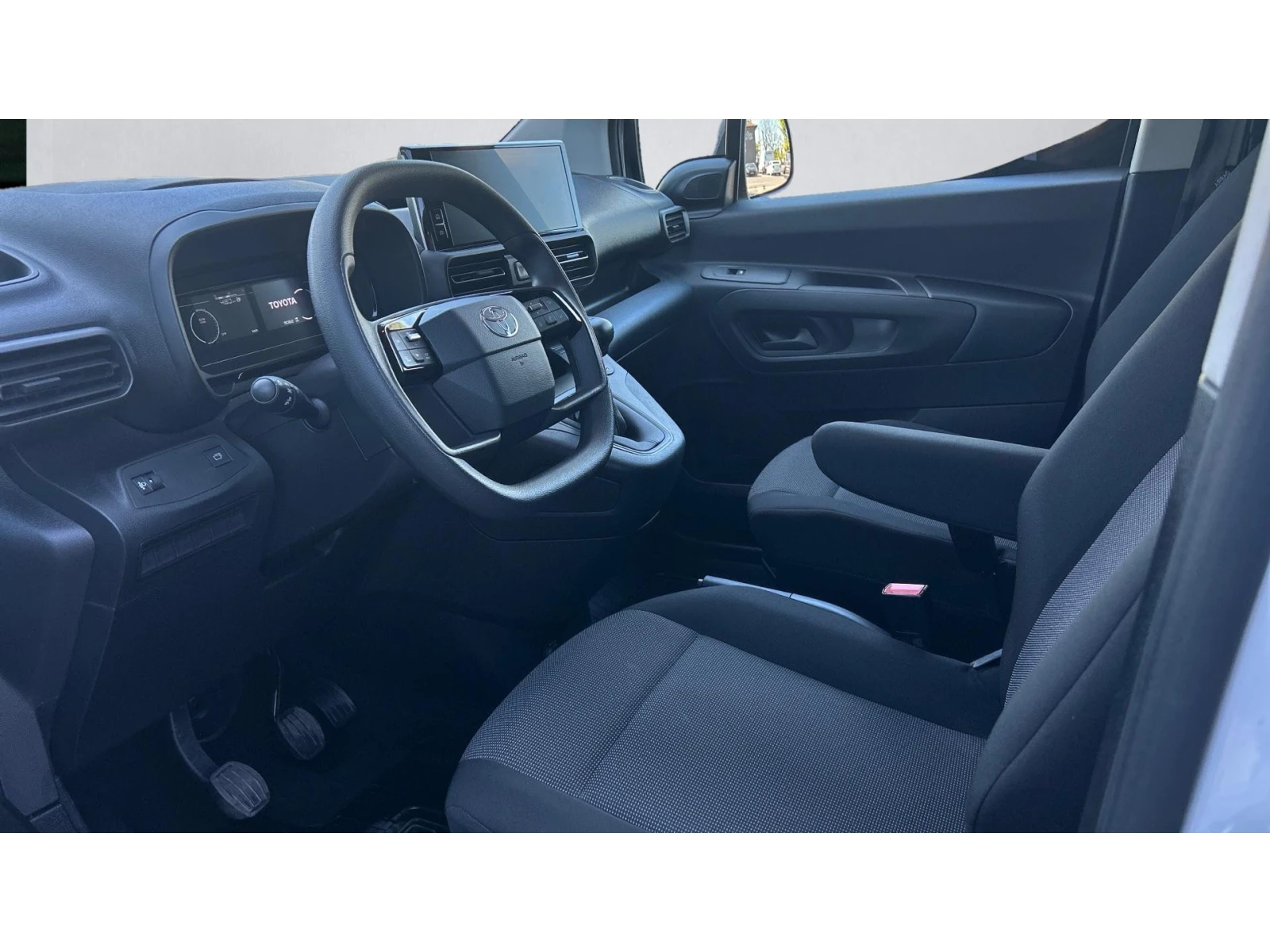 Toyota Proace 10  !,    561 . | Mobile.bg   12