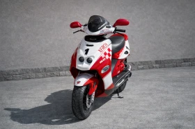 Malaguti F F15 Ducati Corse Edition, снимка 4