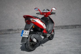 Malaguti F F15 Ducati Corse Edition | Auto.bg — изображение 3