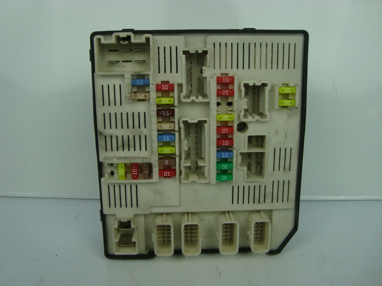 Renault MEGANE I (1995 1.6     90     | Mobile.bg   3