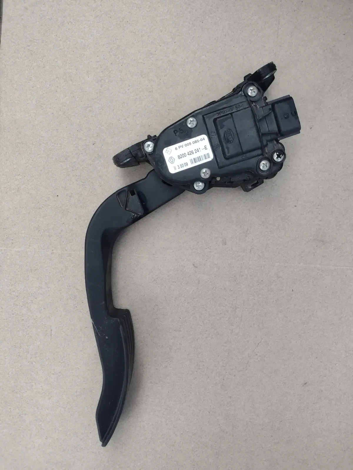 6PV009085-04     Renault Twingo II 8200426241-E | Mobile.bg   1