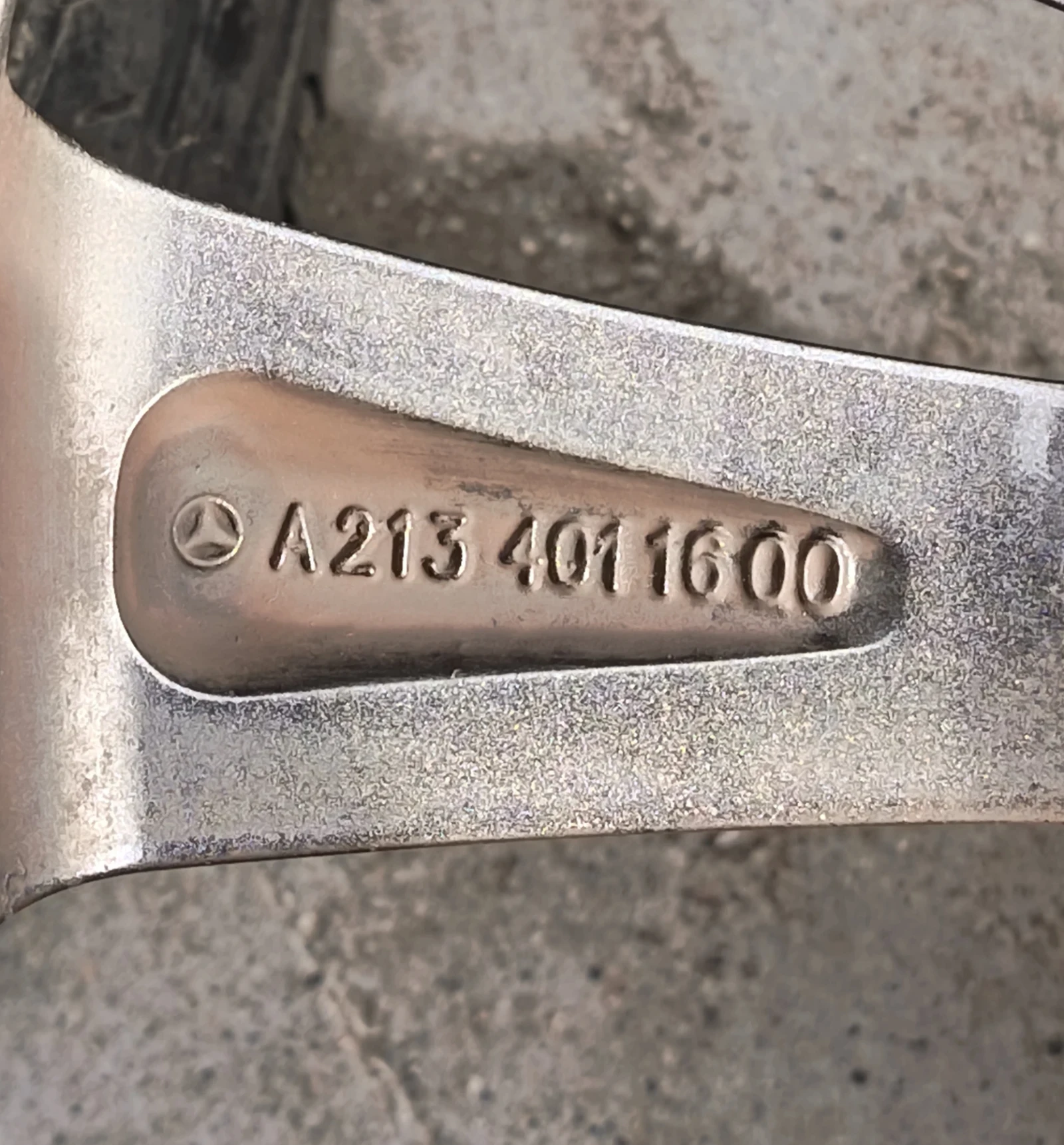 ���� � ������ 245/45R18 �� Mercedes-Benz E 350 | Mobile.bg � ����������� 5