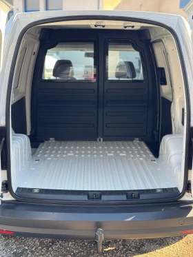 VW Caddy 2.0 TDI BlueMotion, снимка 15