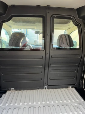 VW Caddy 2.0 TDI BlueMotion, снимка 12