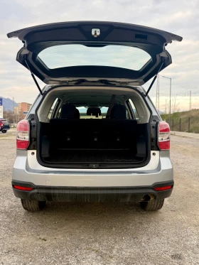 Subaru Forester 2.5i 4x4 перфектен, снимка 14