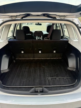 Subaru Forester 2.5i 4x4 перфектен, снимка 13
