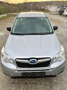 Subaru Forester 2.5i 4x4 перфектен, снимка 9