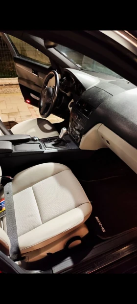 Mercedes-Benz C 320, снимка 4