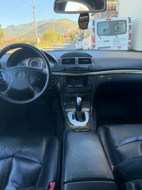 Mercedes-Benz E 320, снимка 3