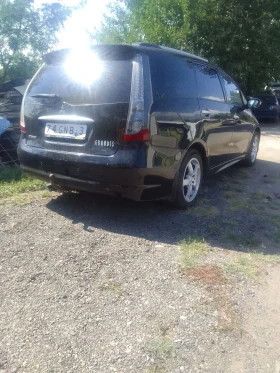 Mitsubishi Grandis 2.4i facelift , снимка 5