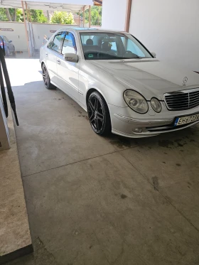 Mercedes-Benz E 280, снимка 2