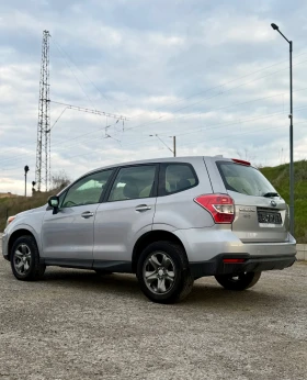 Subaru Forester 2.5i 4x4 перфектен - 9000 € / 17602.47 лв. - 57014102 4