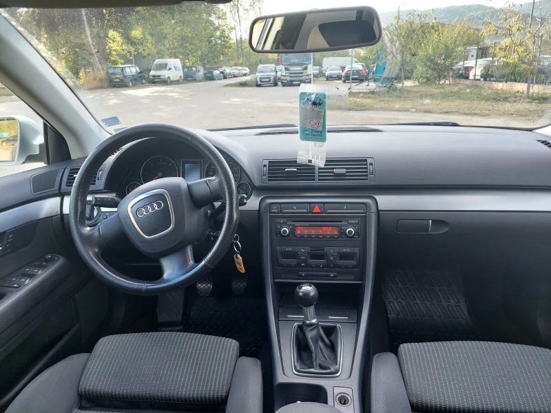 Audi A4, снимка 8 - Автомобили и джипове - 47231241