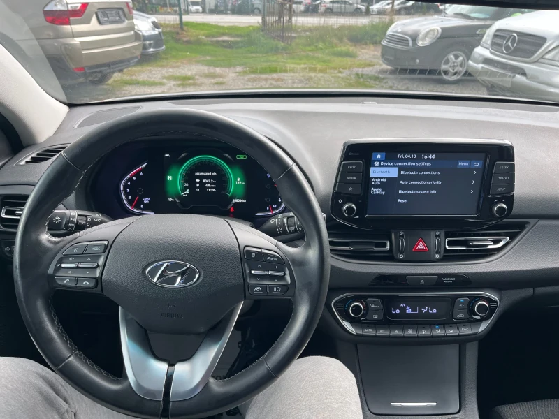 Hyundai I30 1.6crdi 48v full led, снимка 16 - Автомобили и джипове - 47464845