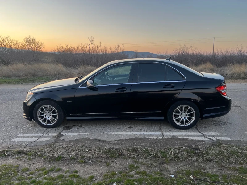 Mercedes-Benz C 180 Kompressor, снимка 6 - Автомобили и джипове - 48434906