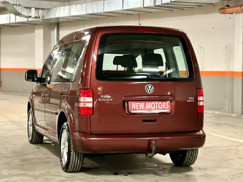 VW Caddy 1.6TDI-лизинг през Уникредит по 349лв на месец, снимка 8 - Автомобили и джипове - 48753869