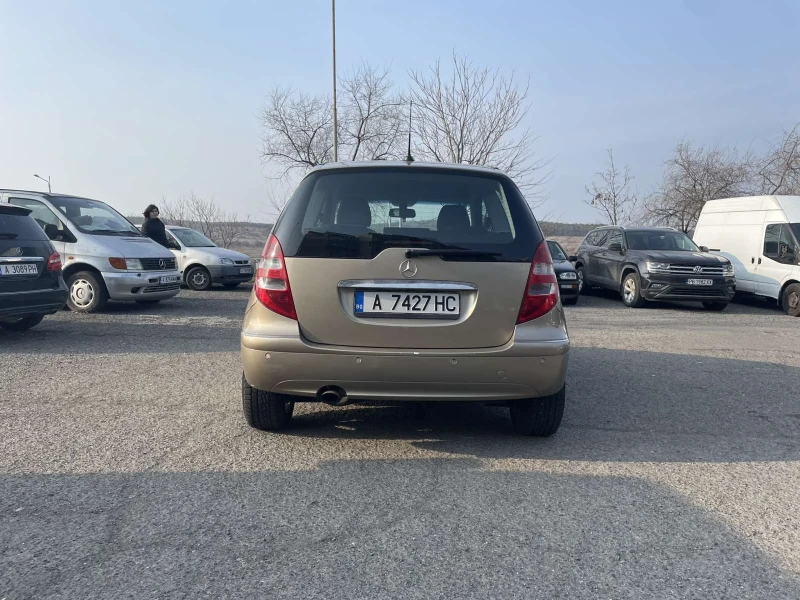 Mercedes-Benz A 170 Бензин, снимка 7 - Автомобили и джипове - 49165594