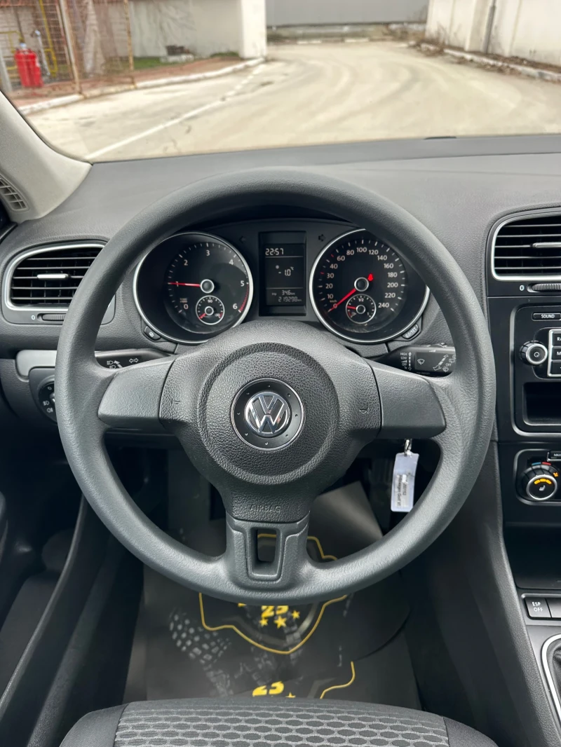 VW Golf 1.6/105кс/Германия/, снимка 7 - Автомобили и джипове - 49255605