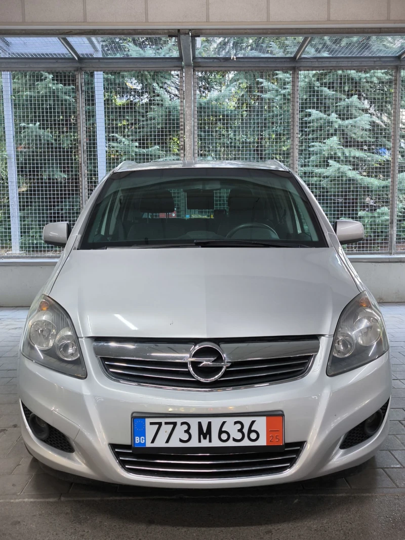 Opel Zafira 1.6 EcoM turbo, снимка 2 - Автомобили и джипове - 52553318
