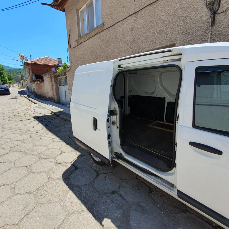 Dacia Dokker 1.5, снимка 5 - Автомобили и джипове - 52618133