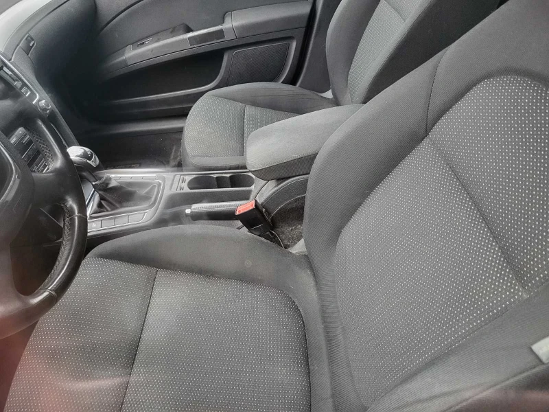 Skoda Superb 1.9 TDI, снимка 9 - Автомобили и джипове - 52858614