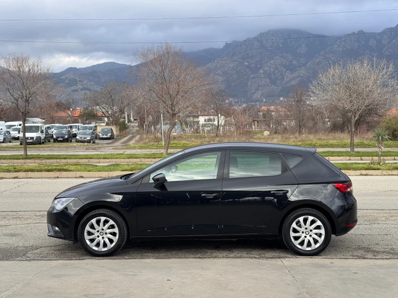 Seat Leon 1.6TDI 105кс * NAVI* Подгрев* КОЖА* FULL LED* , снимка 2 - Автомобили и джипове - 53021875