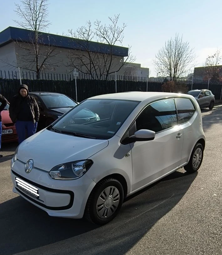 VW Up, снимка 4 - Автомобили и джипове - 48317929