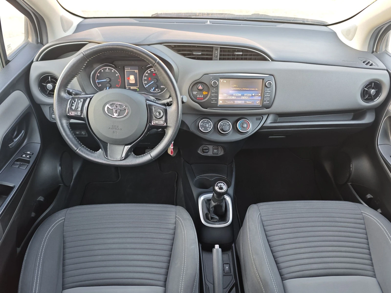 Toyota Yaris Limited Edition  | Mobile.bg — изображение 15