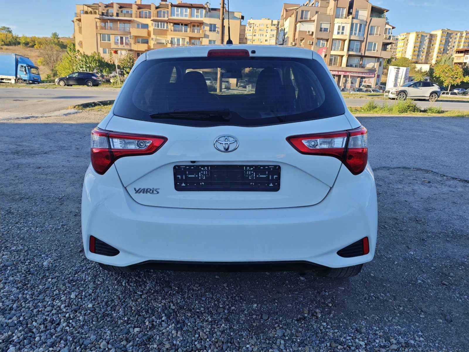 Toyota Yaris Limited Edition  - изображение 6