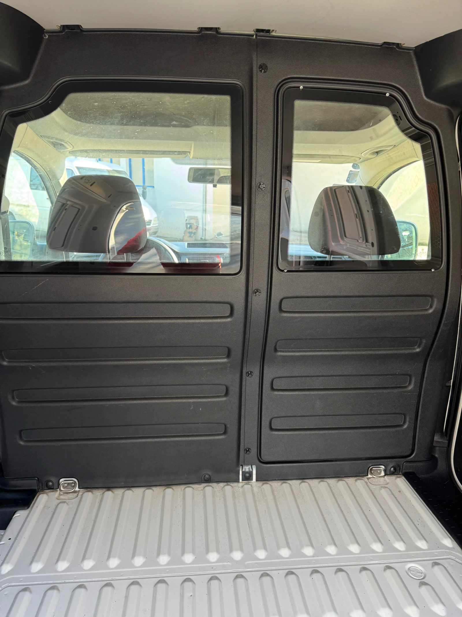 VW Caddy 2.0 TDI BlueMotion | Mobile.bg   12